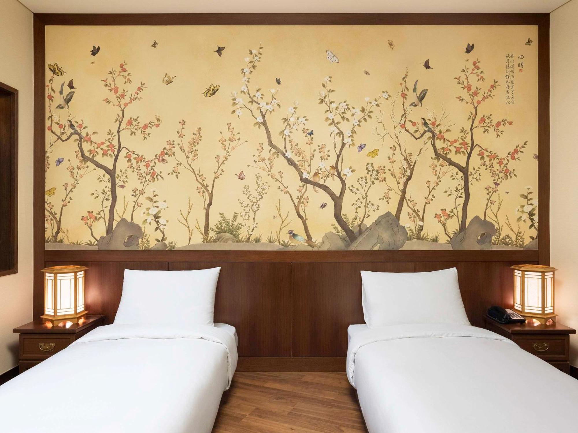 Khách sạn Ibis Ambassador Myeongdong